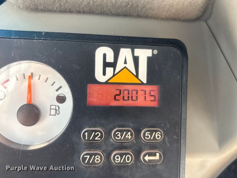image for item YA3540 Caterpillar 259D tracked skid steer loader
