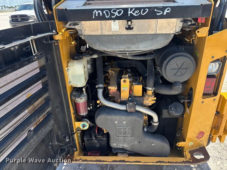 image for item YA3540 Caterpillar 259D tracked skid steer loader