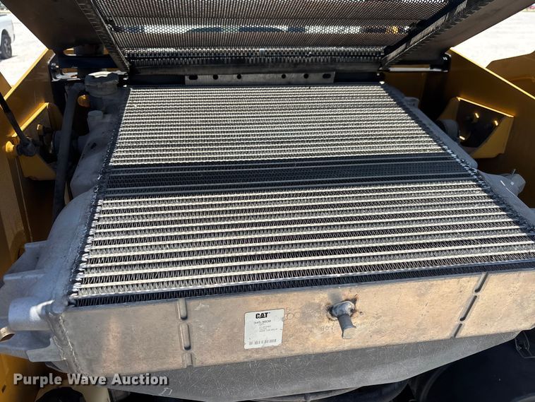 image for item YA3540 Caterpillar 259D tracked skid steer loader