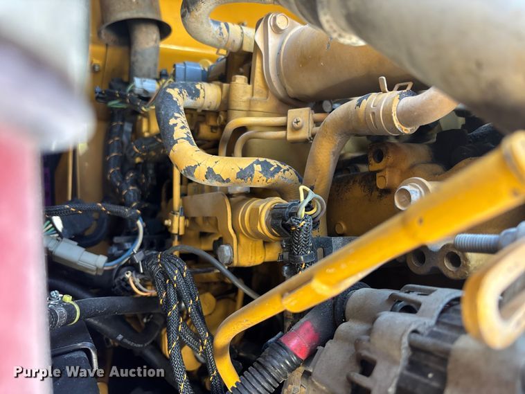 image for item YA3540 Caterpillar 259D tracked skid steer loader
