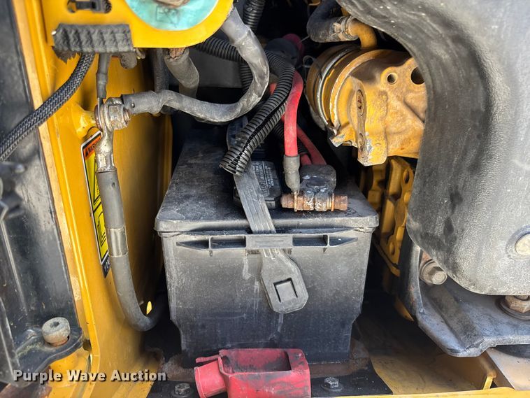 image for item YA3540 Caterpillar 259D tracked skid steer loader