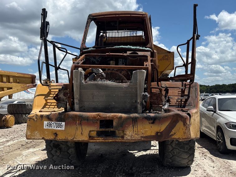 image for item YA3715 Caterpillar 740 articulated haul truck