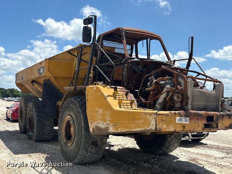 image for item YA3715 Caterpillar 740 articulated haul truck