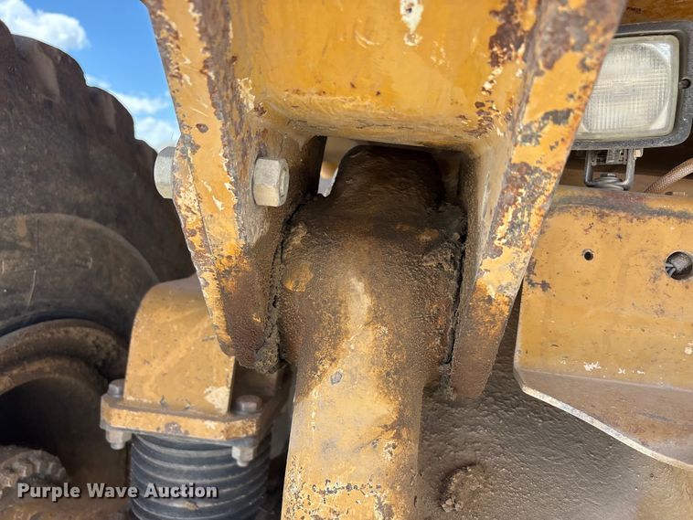 image for item YA3715 Caterpillar 740 articulated haul truck