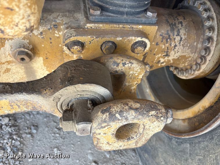 image for item YA3715 Caterpillar 740 articulated haul truck