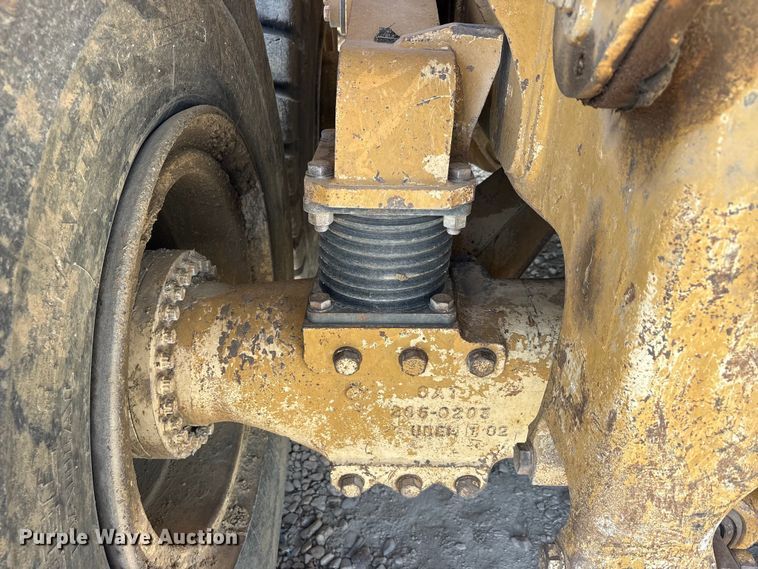image for item YA3715 Caterpillar 740 articulated haul truck