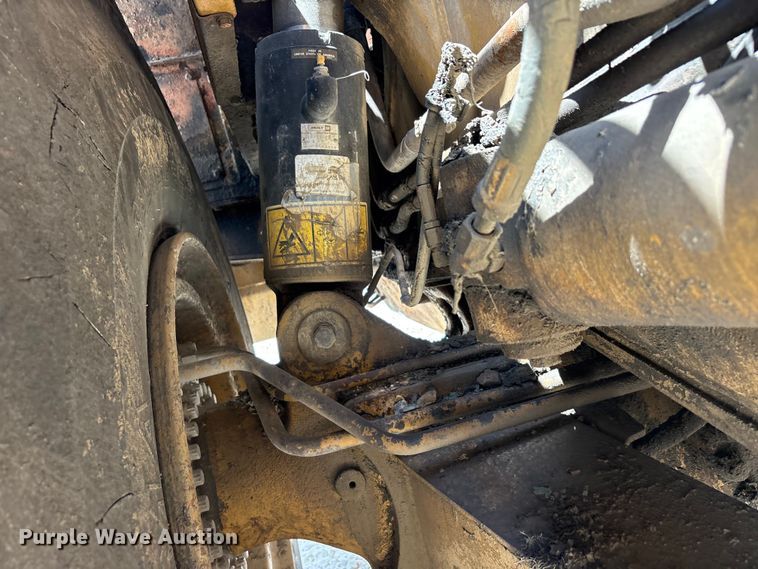 image for item YA3715 Caterpillar 740 articulated haul truck
