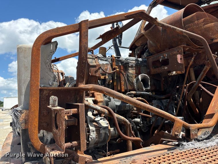 image for item YA3715 Caterpillar 740 articulated haul truck