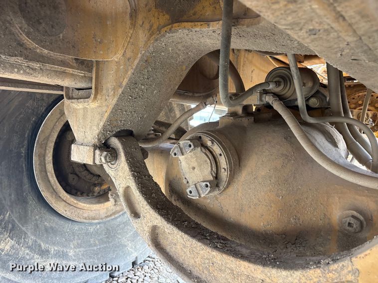image for item YA3715 Caterpillar 740 articulated haul truck