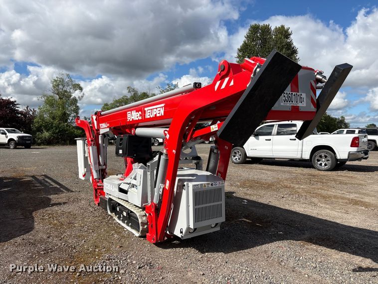 image for item YA3748 2025 Altec TC89A.plus tracked boom lift