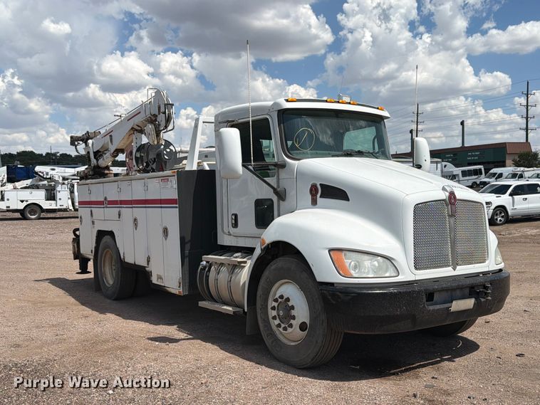 image for item YA3820 2013 Kenworth T370 utility / service truck