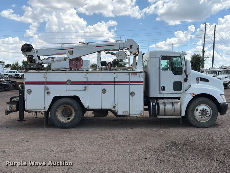 image for item YA3820 2013 Kenworth T370 utility / service truck