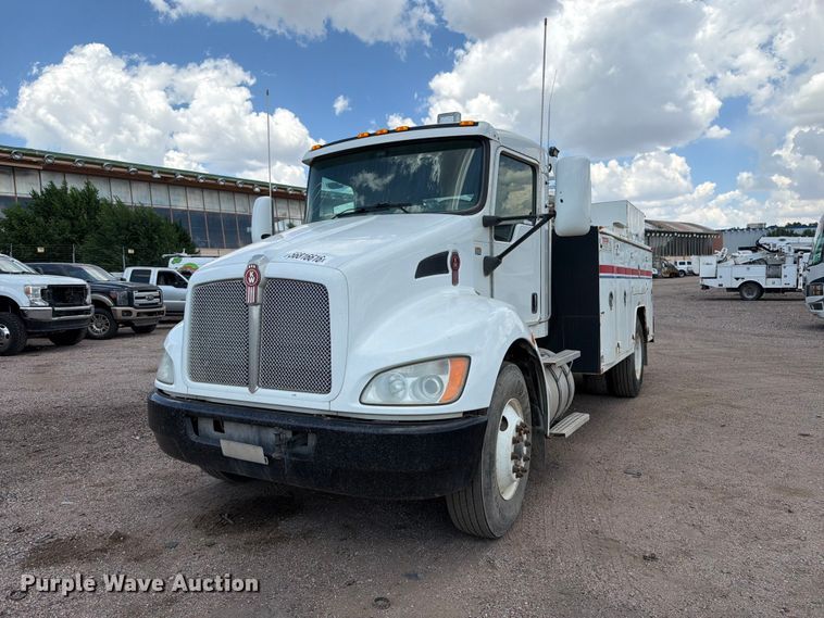 image for item YA3820 2013 Kenworth T370 utility / service truck