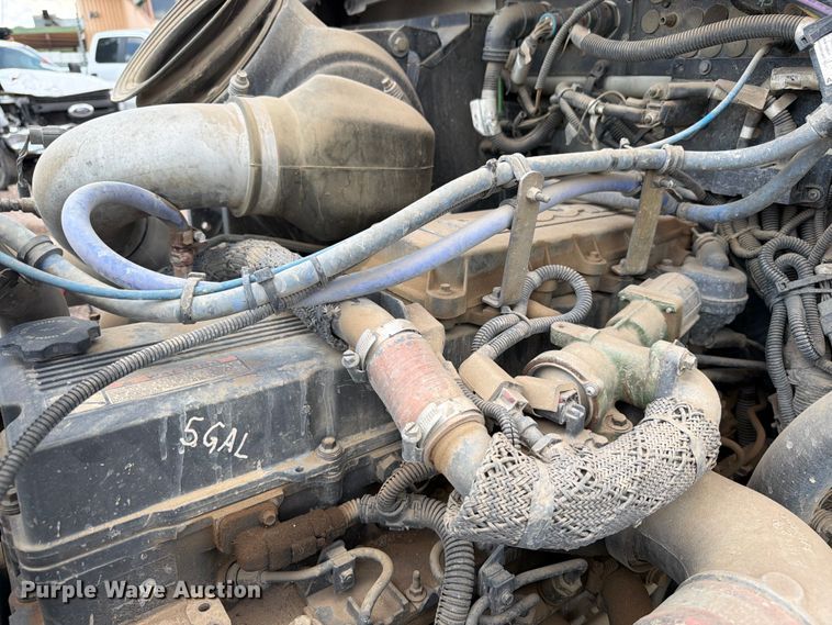 image for item YA3820 2013 Kenworth T370 utility / service truck