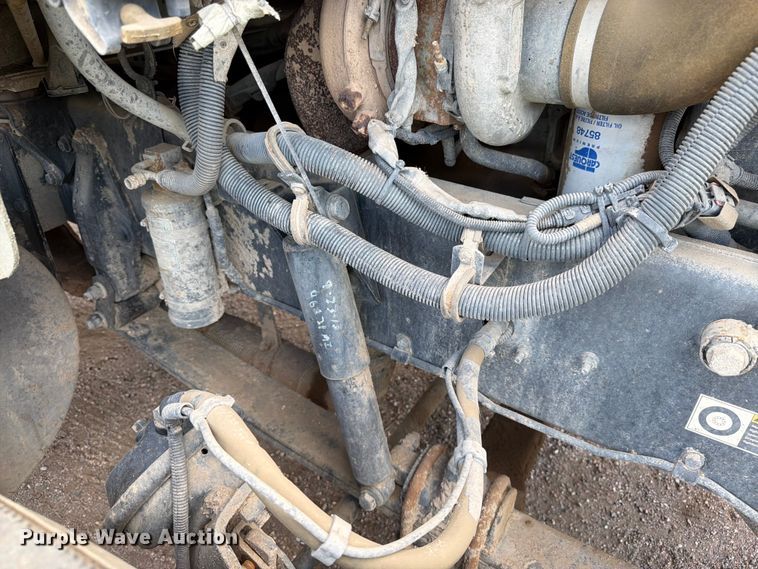 image for item YA3820 2013 Kenworth T370 utility / service truck