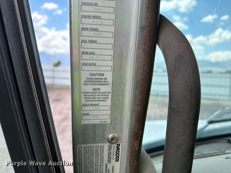 image for item YA3820 2013 Kenworth T370 utility / service truck