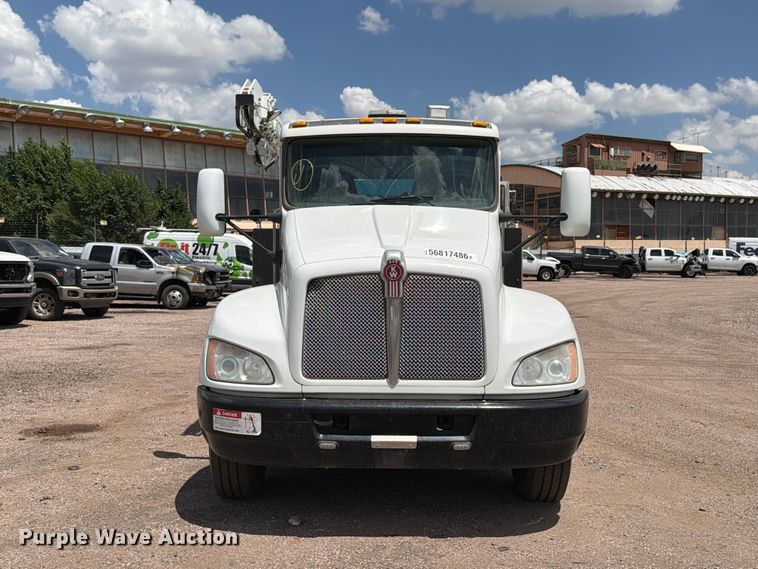 image for item YA3821 2013 Kenworth T370 utility / service truck