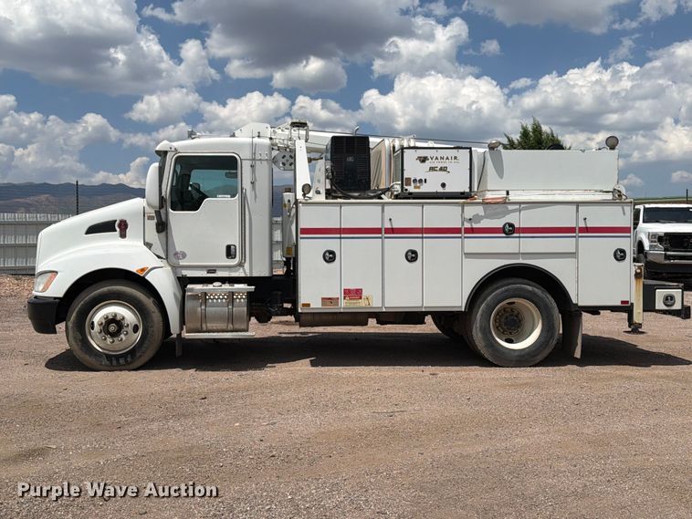image for item YA3821 2013 Kenworth T370 utility / service truck