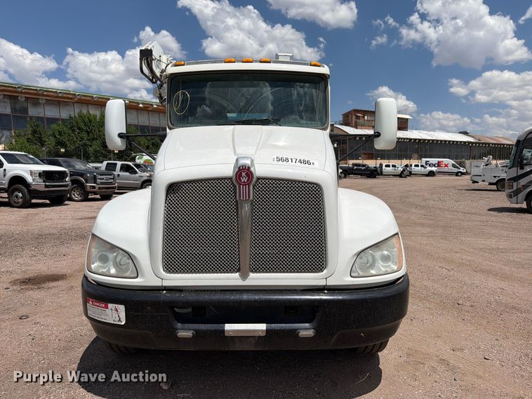 image for item YA3821 2013 Kenworth T370 utility / service truck