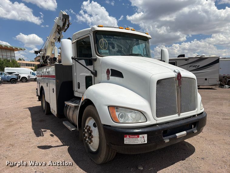 image for item YA3821 2013 Kenworth T370 utility / service truck