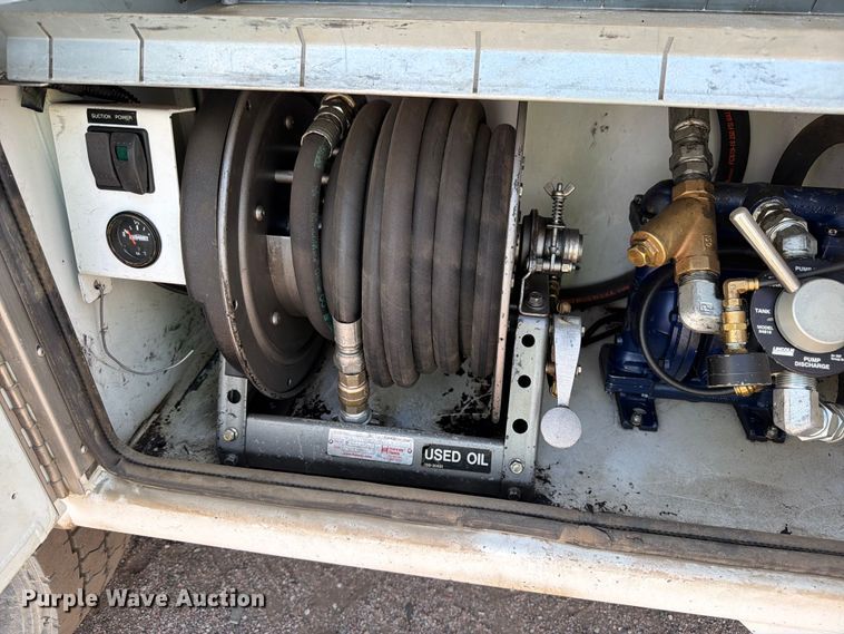 image for item YA3821 2013 Kenworth T370 utility / service truck