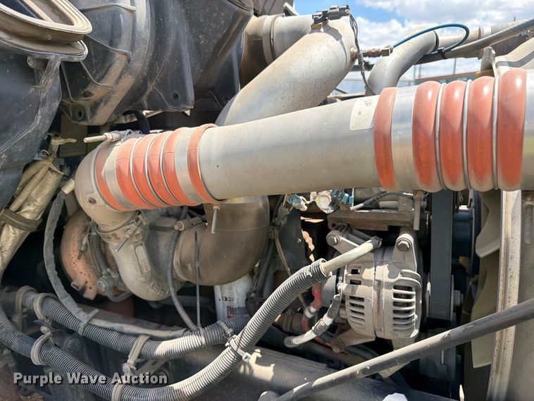 image for item YA3821 2013 Kenworth T370 utility / service truck