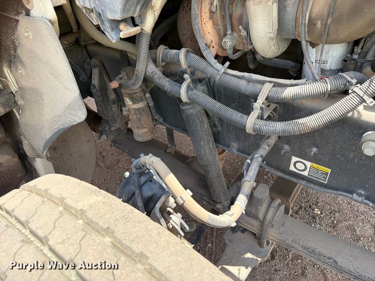 image for item YA3821 2013 Kenworth T370 utility / service truck