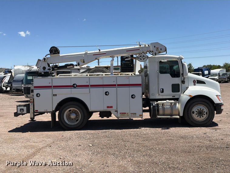 image for item YA3822 2013 Kenworth T370 utility / service truck