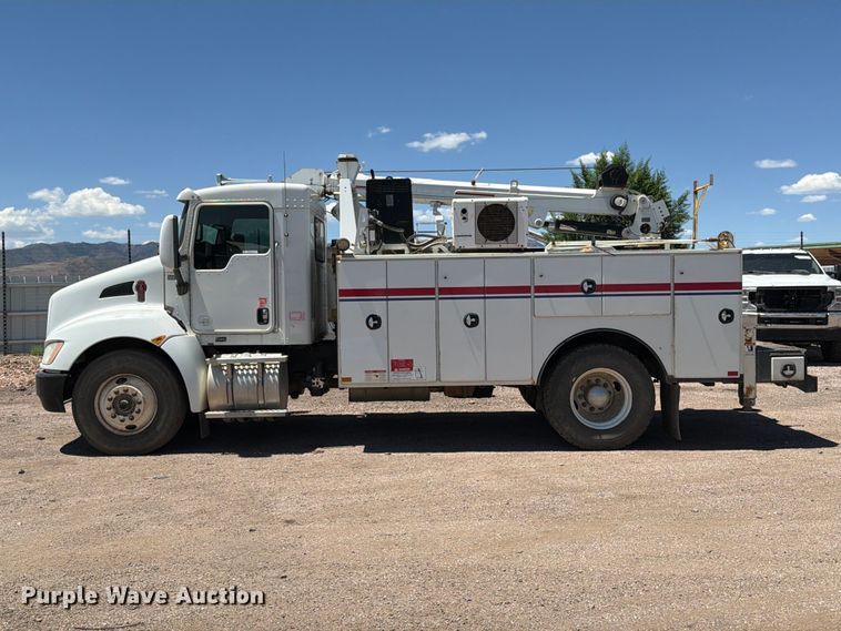image for item YA3822 2013 Kenworth T370 utility / service truck