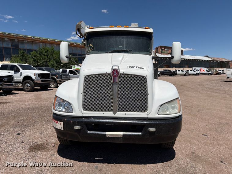 image for item YA3822 2013 Kenworth T370 utility / service truck