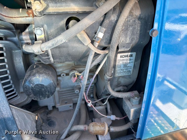 image for item YA3822 2013 Kenworth T370 utility / service truck