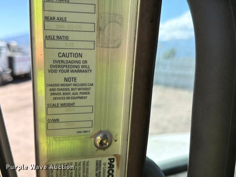 image for item YA3822 2013 Kenworth T370 utility / service truck