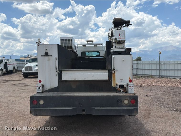 image for item YA3823 2015 Kenworth T370 utility / service truck