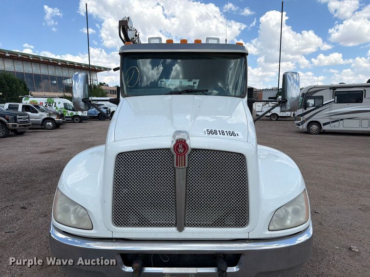image for item YA3823 2015 Kenworth T370 utility / service truck