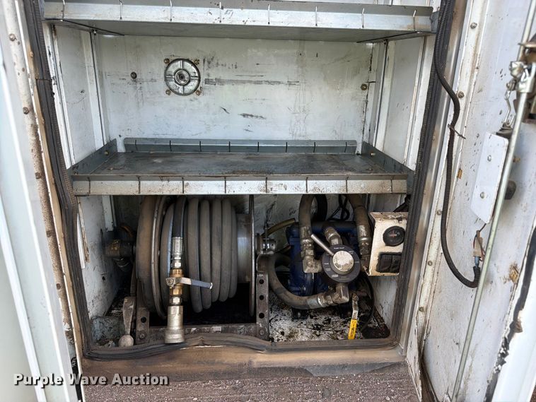 image for item YA3823 2015 Kenworth T370 utility / service truck