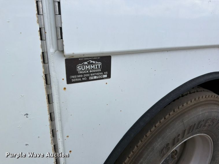 image for item YA3823 2015 Kenworth T370 utility / service truck