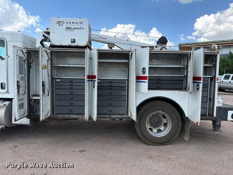 image for item YA3823 2015 Kenworth T370 utility / service truck