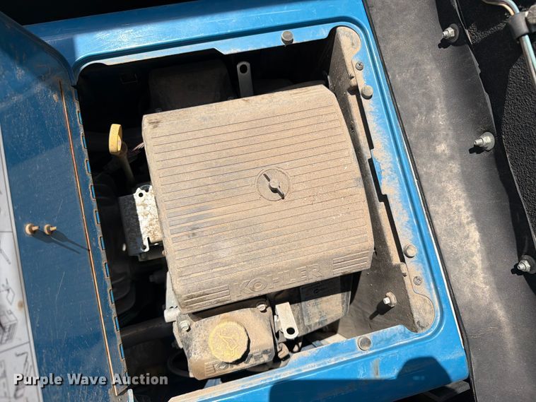 image for item YA3823 2015 Kenworth T370 utility / service truck