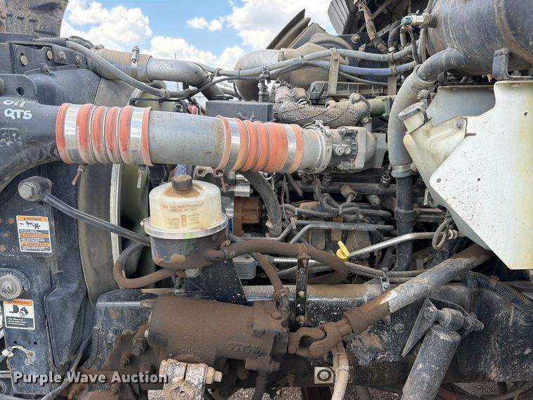 image for item YA3823 2015 Kenworth T370 utility / service truck