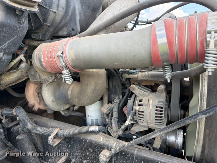image for item YA3823 2015 Kenworth T370 utility / service truck