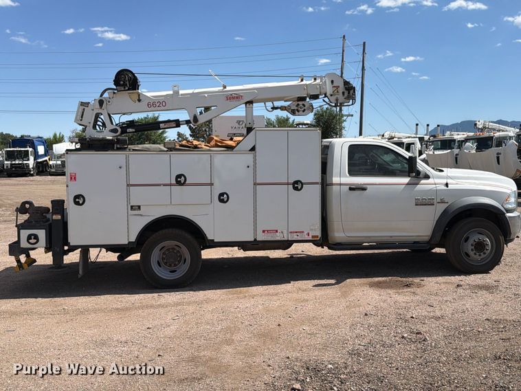 image for item YA3825 2015 RAM 5500 utility / service truck