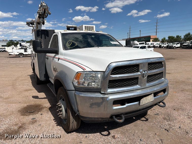 image for item YA3825 2015 RAM 5500 utility / service truck