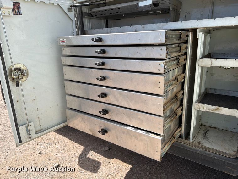image for item YA3825 2015 RAM 5500 utility / service truck
