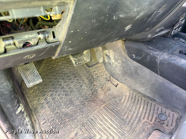 image for item YA3825 2015 RAM 5500 utility / service truck
