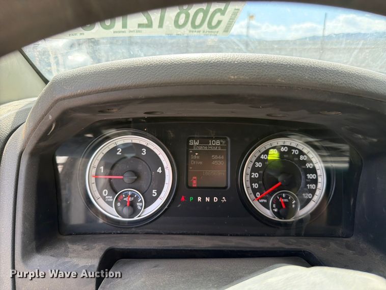 image for item YA3825 2015 RAM 5500 utility / service truck