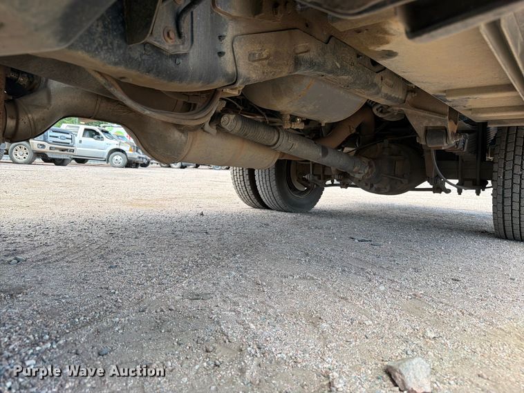 image for item YA3825 2015 RAM 5500 utility / service truck