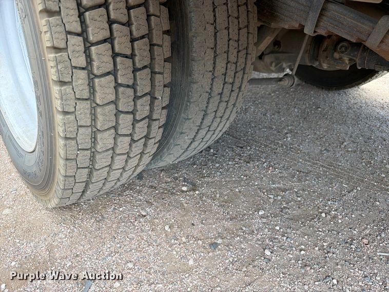 image for item YA3825 2015 RAM 5500 utility / service truck