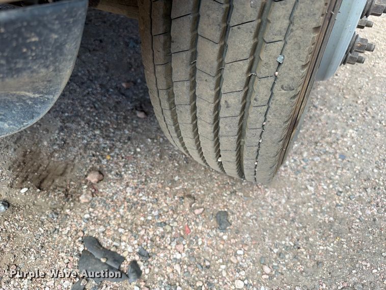 image for item YA3825 2015 RAM 5500 utility / service truck