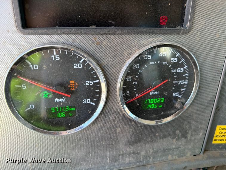 image for item YA3828 2013 Kenworth T370 utility / service truck