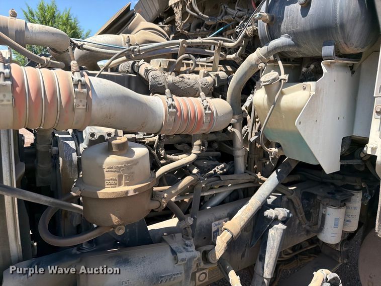 image for item YA3828 2013 Kenworth T370 utility / service truck